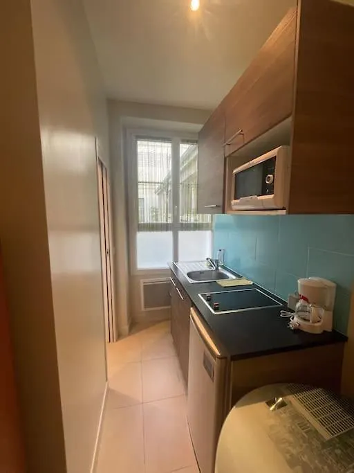 studio 75012-1
